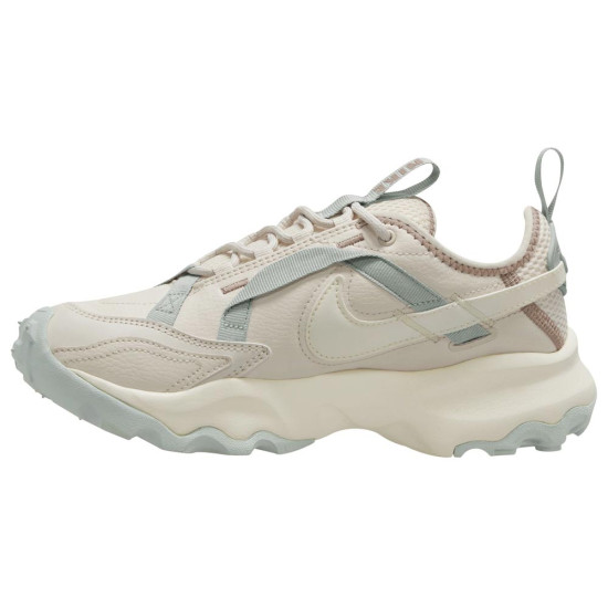 Nike TC 7900